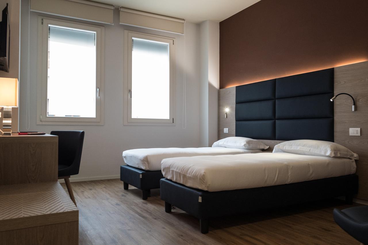 Letto A Castello Panzió Ferrara Kültér fotó