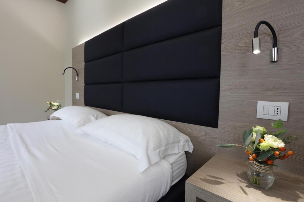 Letto A Castello Panzió Ferrara Kültér fotó